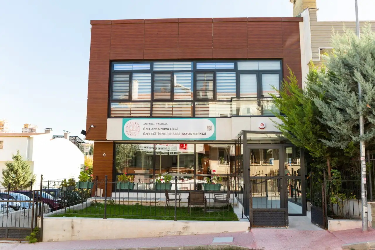 ÖZEL ANKA ÇOCUK ÖZEL EĞİTİM VE REHABİLİTASYON MERKEZİ Konuşma, İşitme, Fizyoterapi, Ergoterapi, Otizm, Disleksi - Özel Eğitim ve Gelişim Merkezi - Ankara - galeri görseli