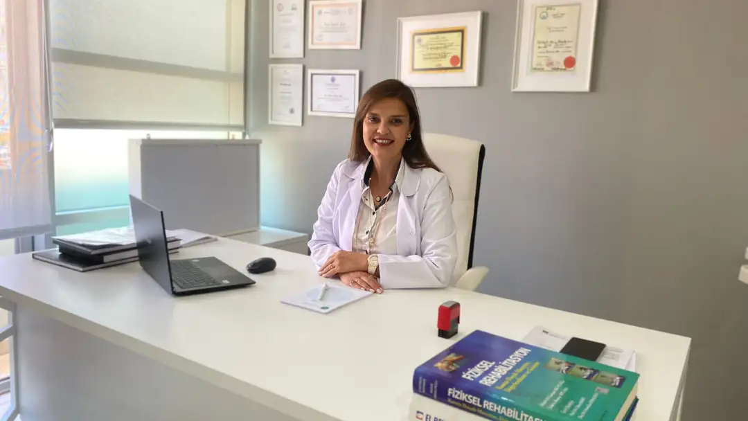 Antalya Fizik Tedavi Uzmanı Dr. Feride Ekimler Süslü , Antalya Ozon Tedavisi