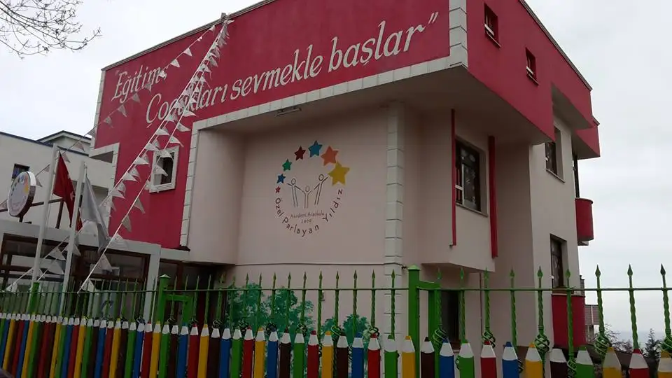 Özel Parlayan Yıldız Akademi Anaokulu - Kreş ve Anaokulu - İstanbul