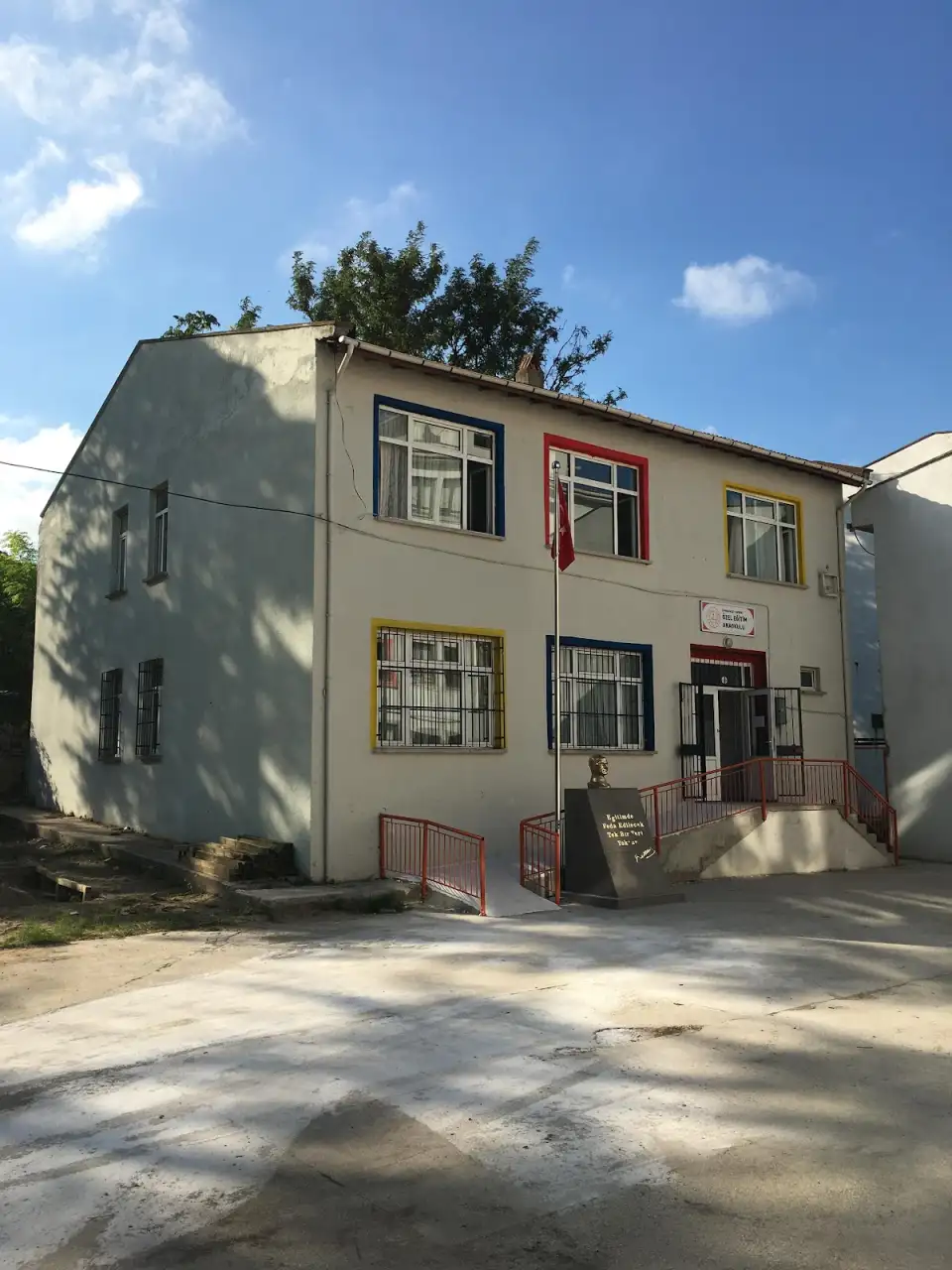 Lapseki Özel Eğitim Anaokulu - Kreş ve Anaokulu - Çanakkale
