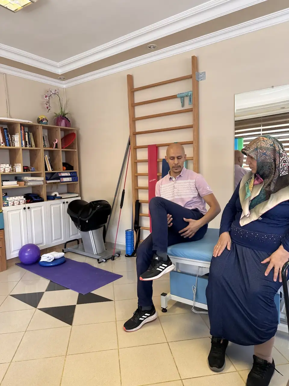 Pendik Ahenk Fizyoterapi Merkezi - Fizik Tedavi ve Rehabilitasyon - İstanbul - galeri görseli