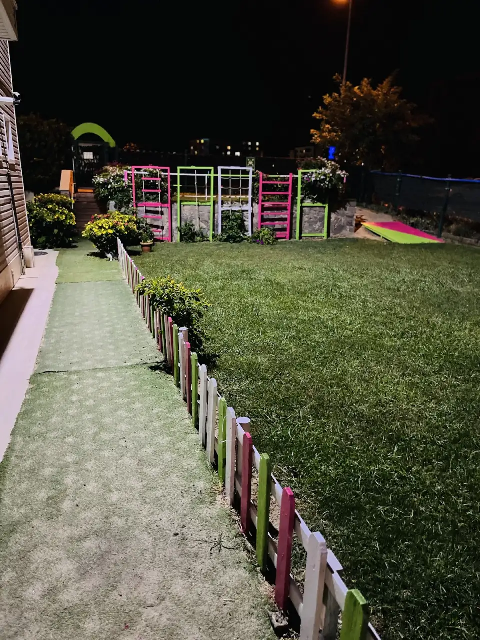 Çınar Montessori Anaokulu