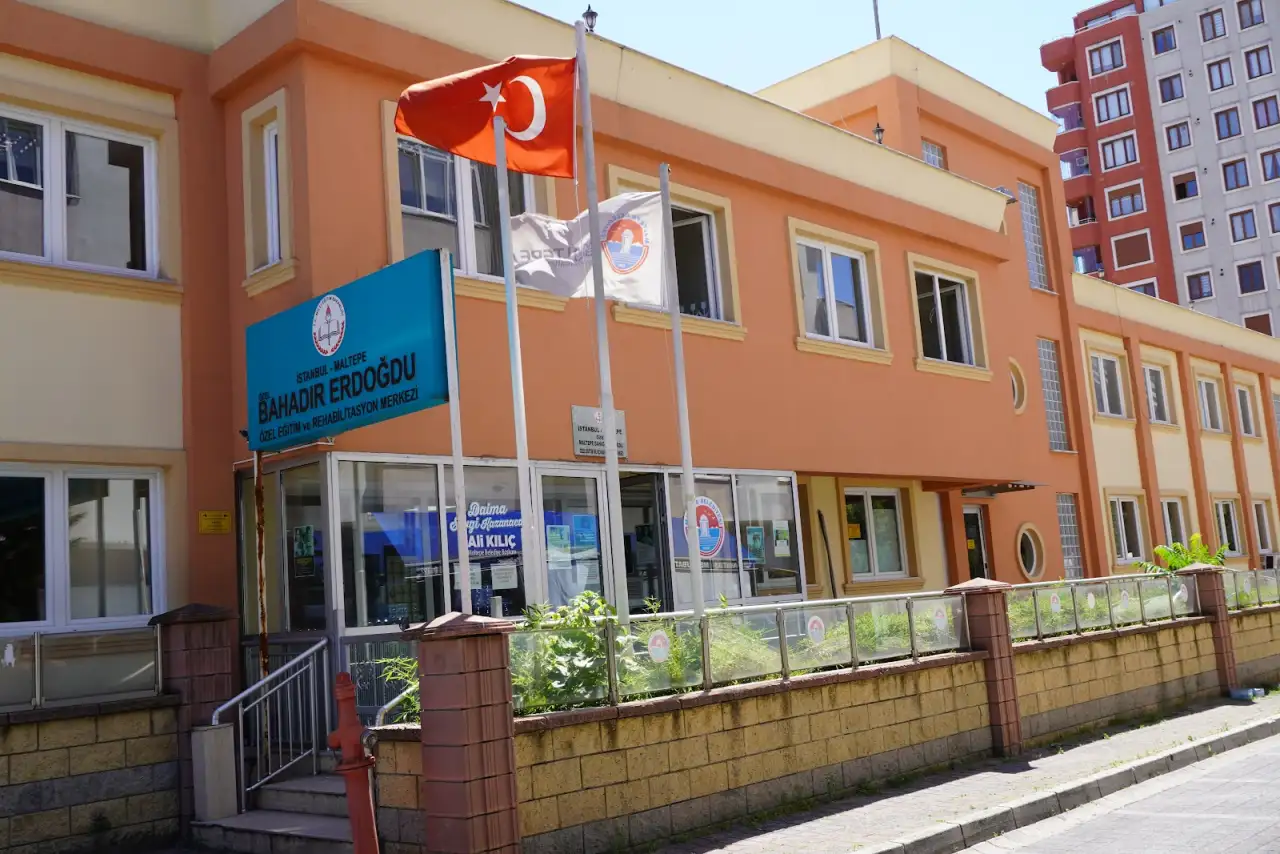 İstanbul - Maltepe Özel Bahadır Erdoğdu Özel Eğitim Ve Rehabilitasyon Merkezi - Özel Eğitim ve Gelişim Merkezi - İstanbul