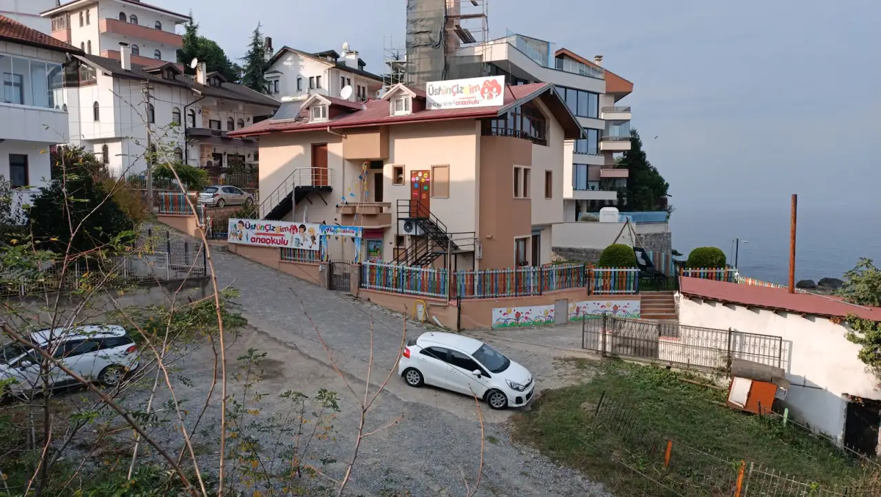 ÖZEL KARINCA YUVASI KREŞ VE GÜNDÜZ BAKIM EVİ - Çocuk Bakım Merkezi - Trabzon - galeri görseli