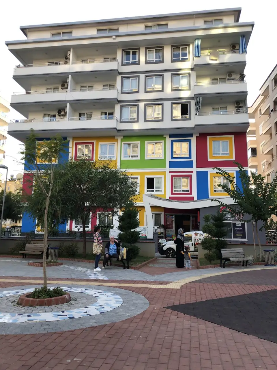 Nar Çiçeği Kreş