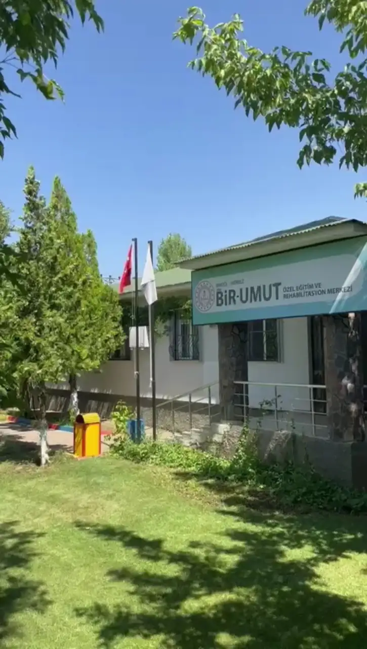 Bir-Umut özel eğitim - Özel Eğitim ve Gelişim Merkezi - Bingöl - galeri görseli