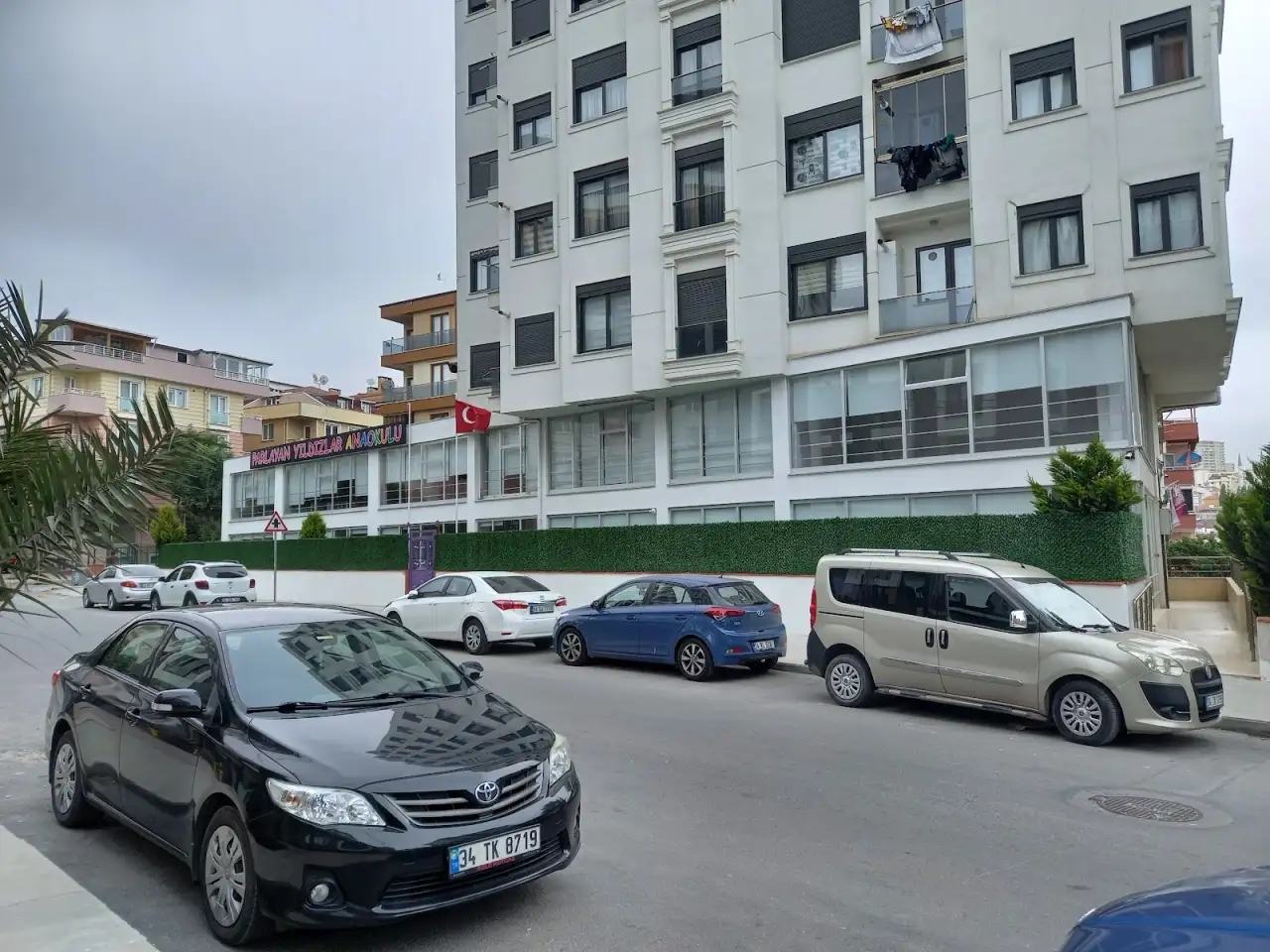 ÖZEL PARLAYAN YILDIZLAR ANAOKULU